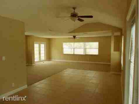 7400 2nd Ave N #A - Photo 3 of 10