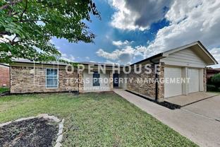 6432 Ridglea Dr - Photo 1 of 1