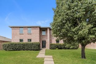 1427 Golden Grass Dr - Photo 1 of 1
