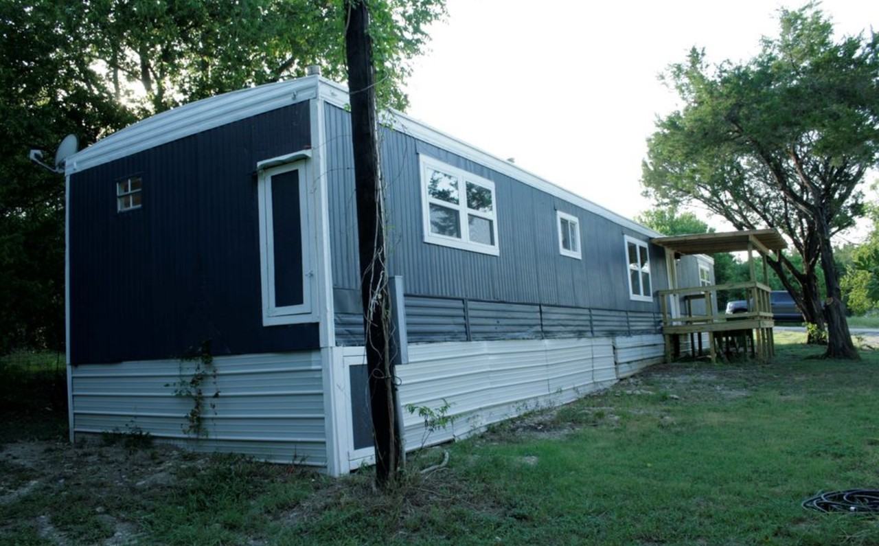 823 Blackfoot Ct #NA - Photo 2 of 9