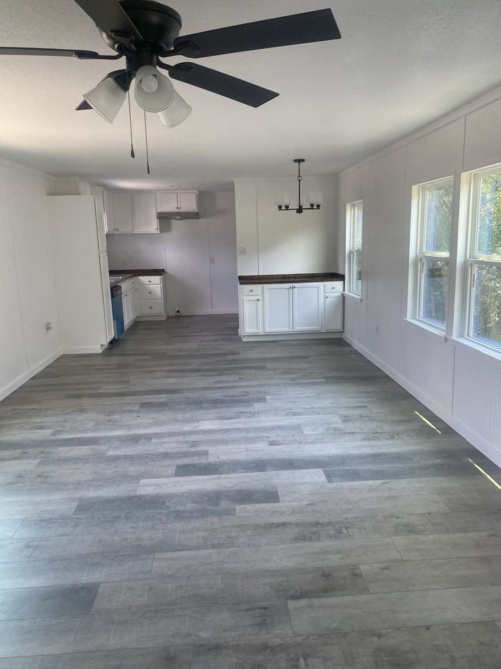 823 Blackfoot Ct #NA - Photo 3 of 9