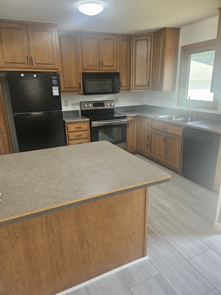 8451 Southlane Dr #NA - Photo 3 of 16