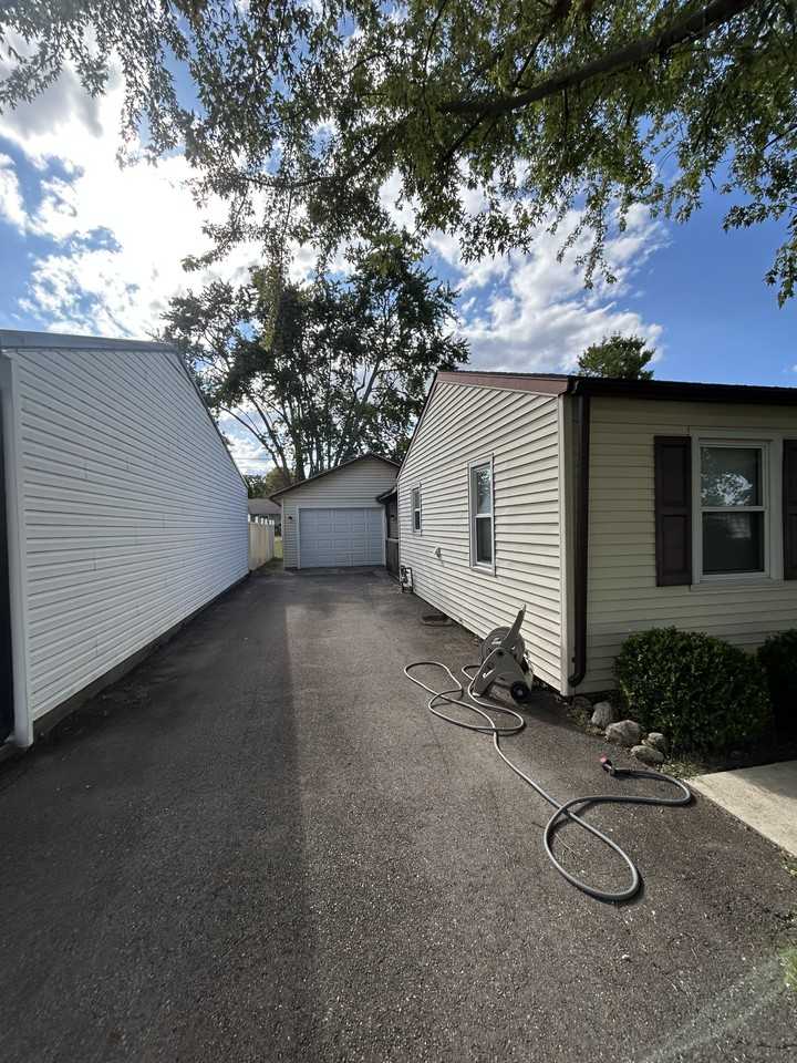 375 Ely St #NA - Photo 2 of 6