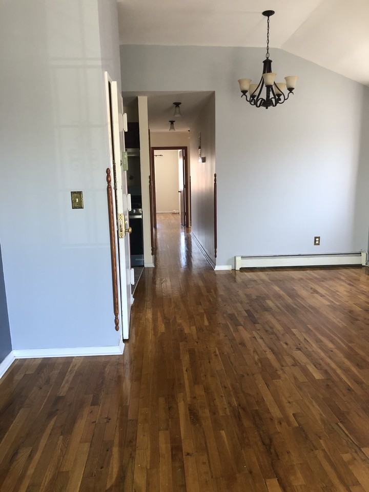 1045 E 58th St #2 - Photo 2 of 9