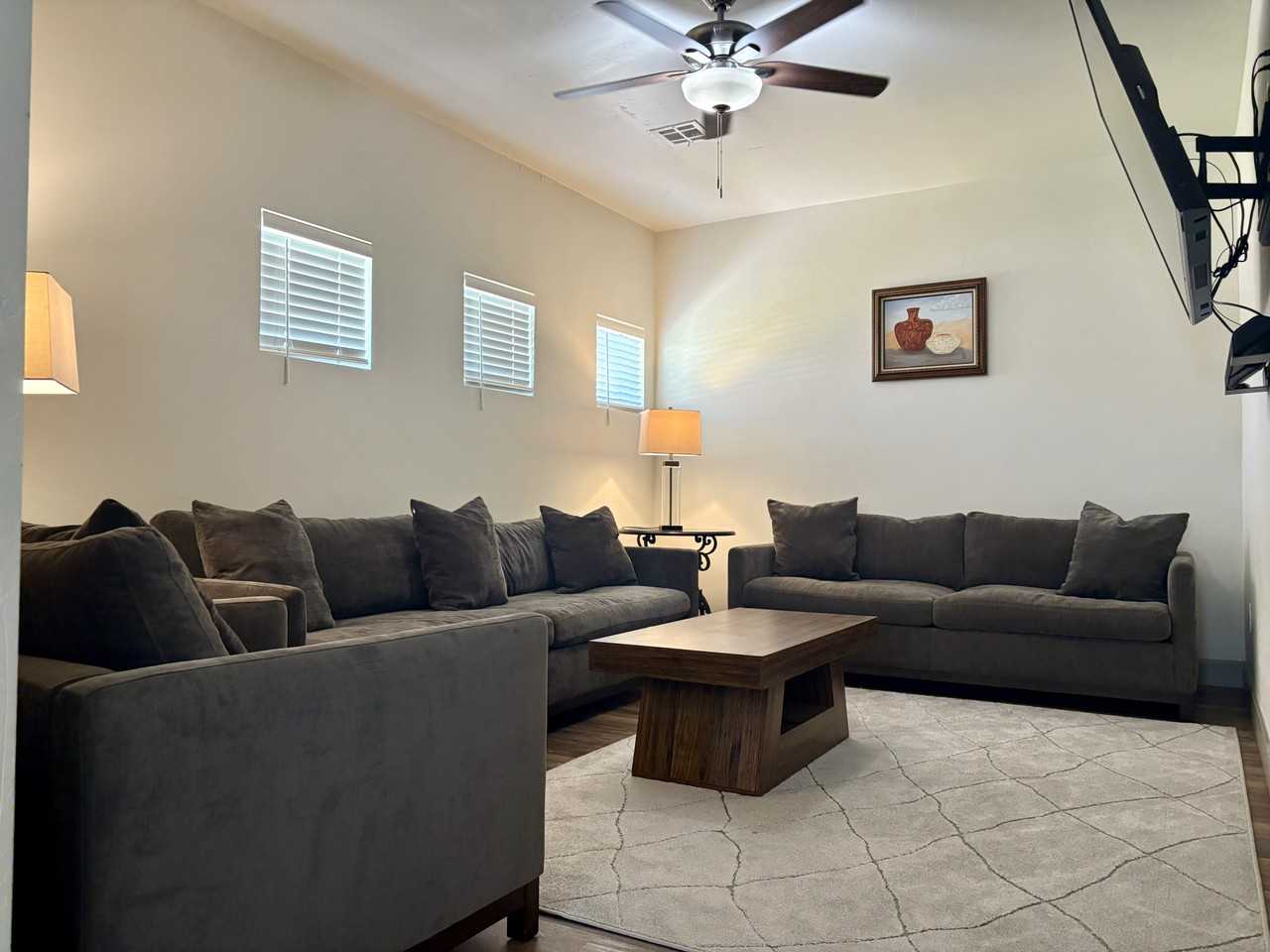 703 Santa Fe Trl E #NA - Photo 4 of 16