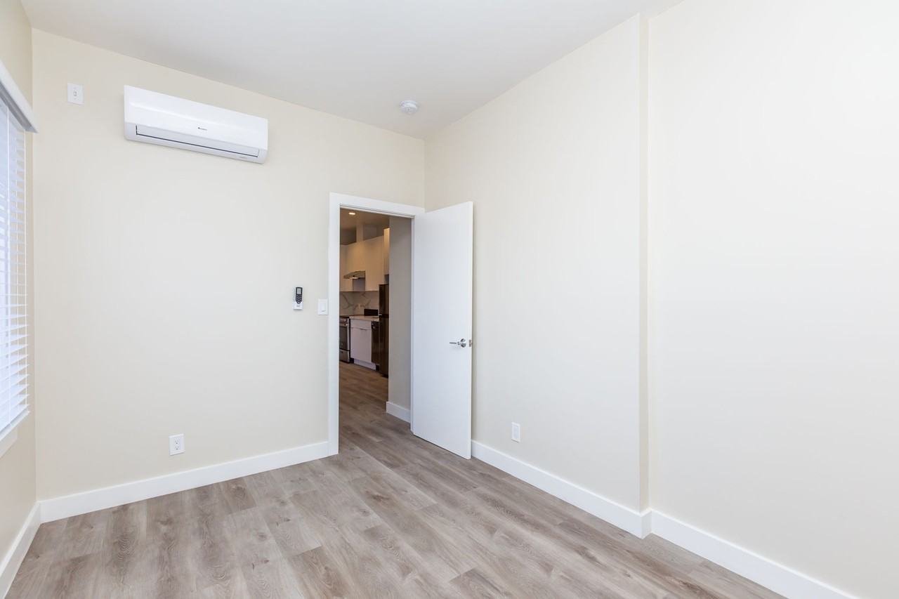 2510 Central - Photo 7 of 35