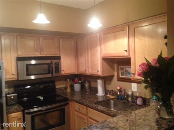 Eastview Condominiums - Photo 3 of 10