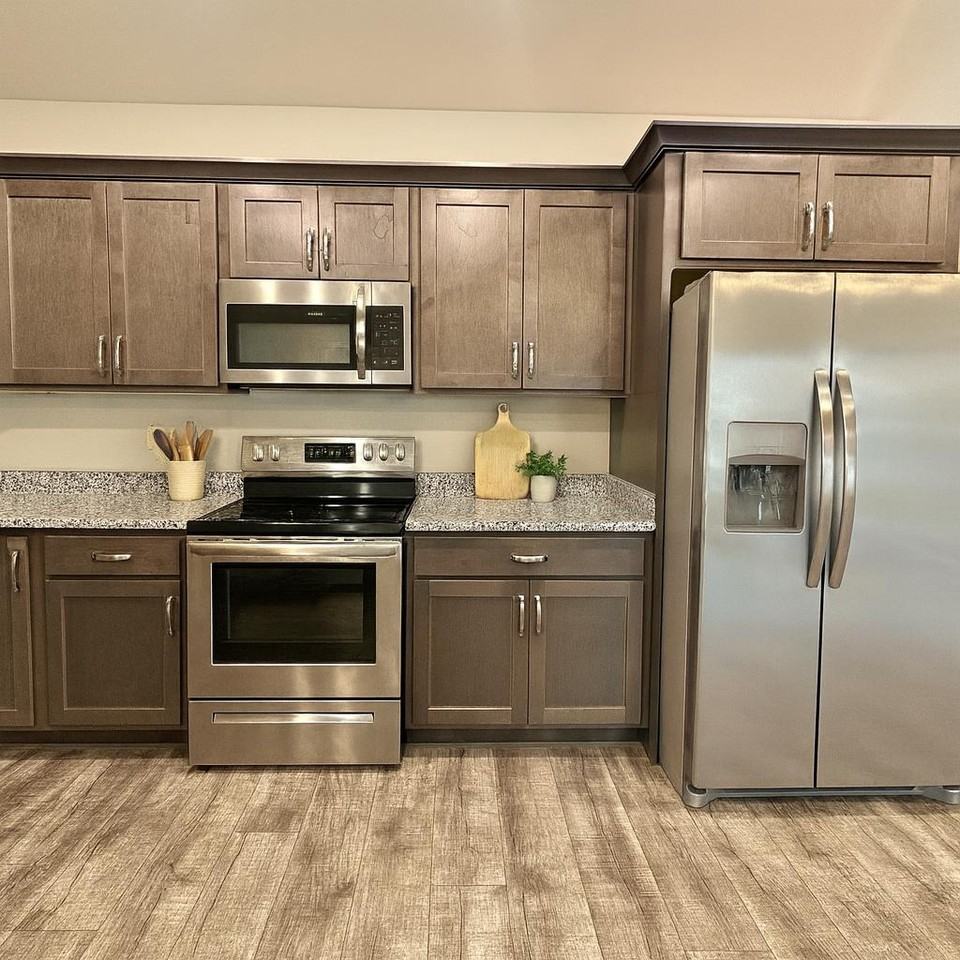 1174 Meadowhill Ln - Photo 6 of 10