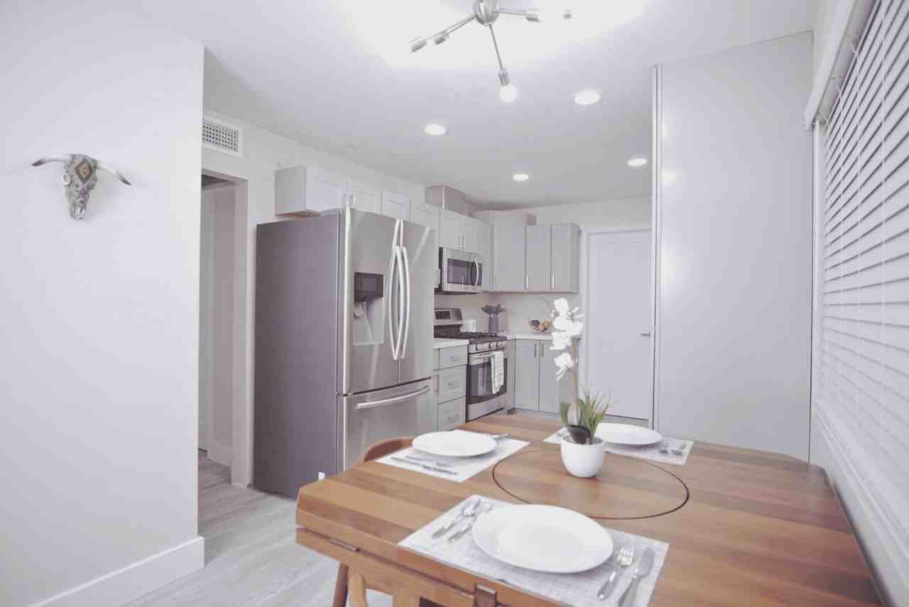 2543 E Brill St Unit 2 - Photo 5 of 10