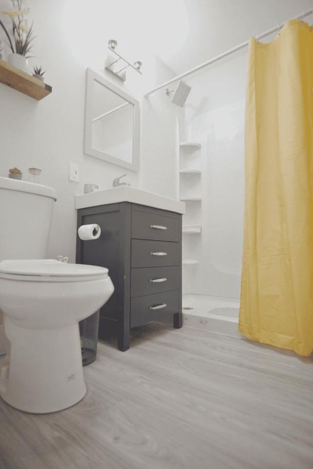 2543 E Brill St Unit 2 - Photo 7 of 10