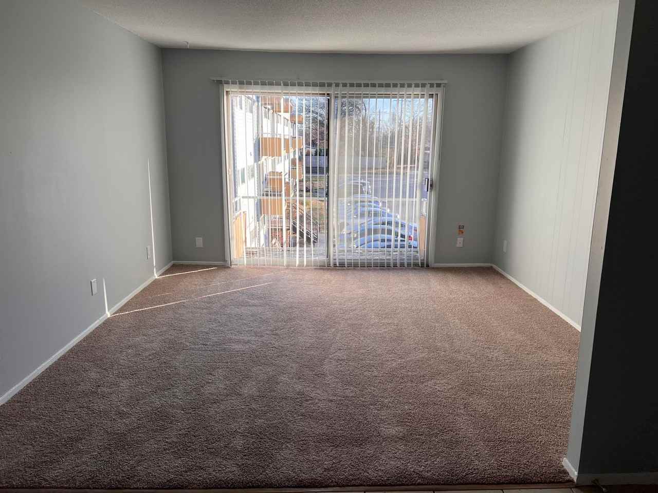 The Oaks Apartments - Photo 4 of 16