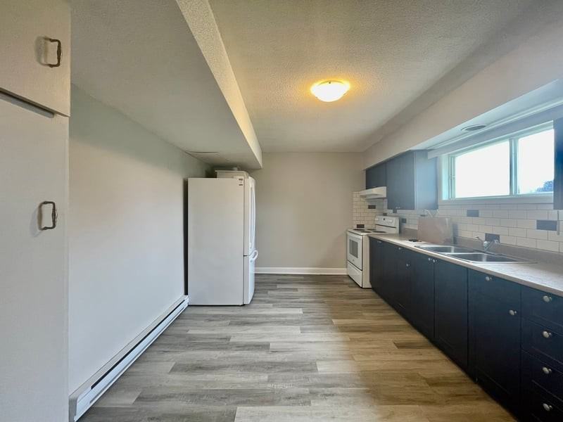 3483 St. Joseph Blvd - Photo 3 of 10