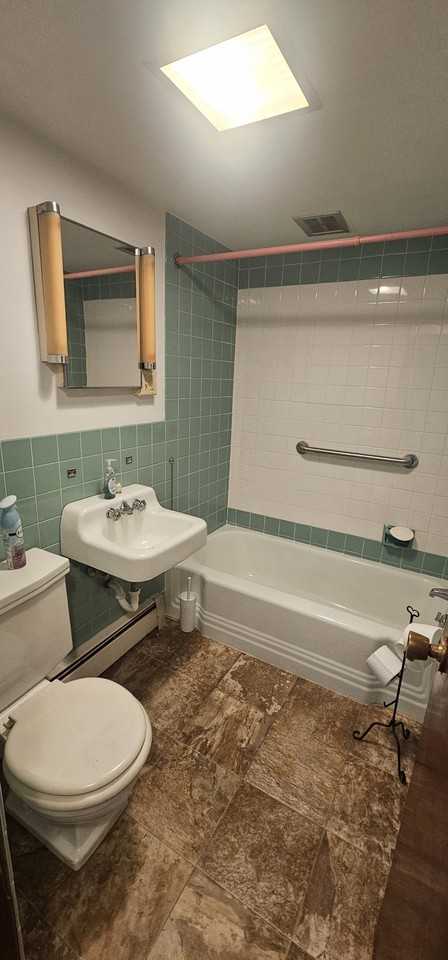 434 East Norwegian Street #2 - Photo 3 of 7