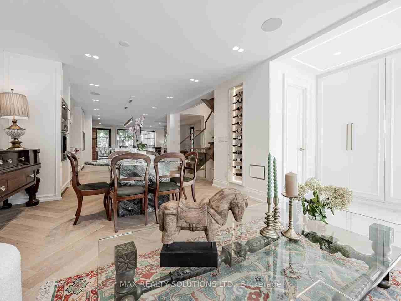 22 Mann Avenue - Photo 2 of 32