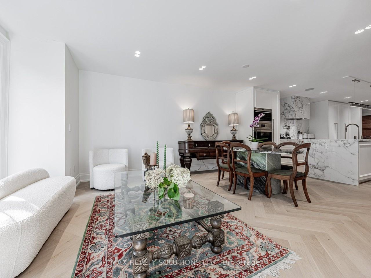 22 Mann Avenue - Photo 3 of 32