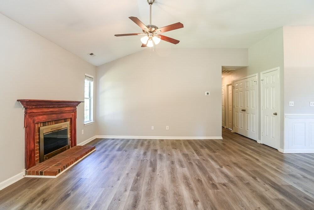 3705 Arthur St - Photo 4 of 16