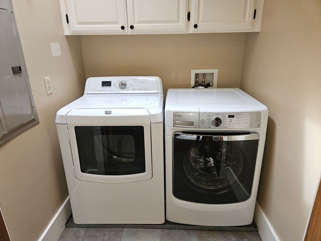 120 Arroyo Way - Photo 7 of 19