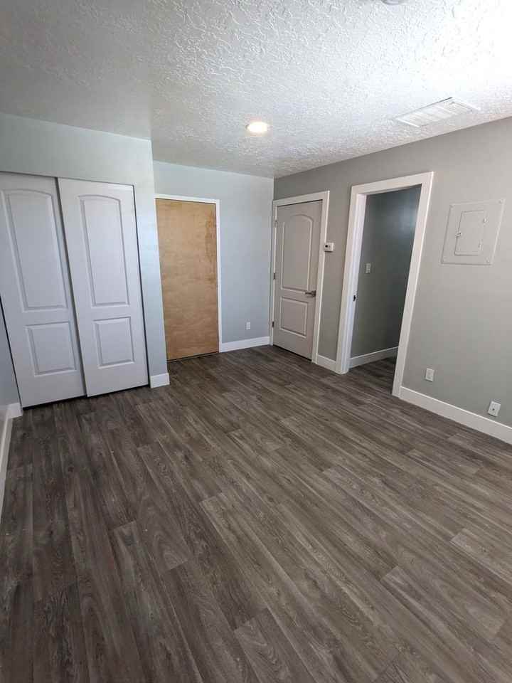 New Brigham Apartments for Rent - Photo 6 of 31