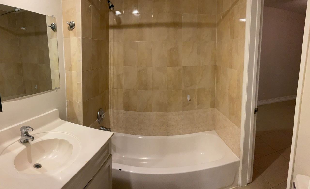 1931 Northeast 51st Street - Photo 4 of 12