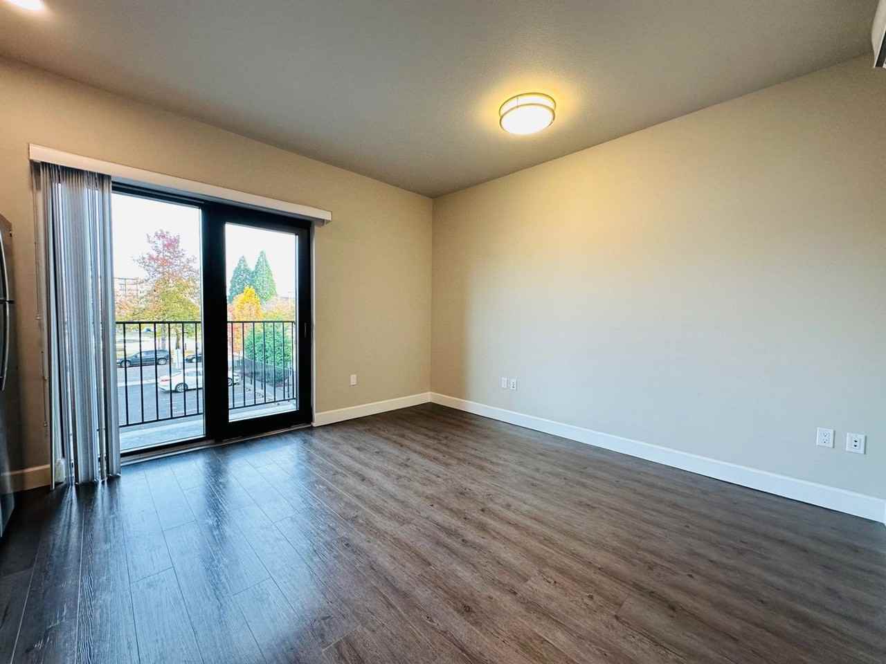 Views on Fifth - Photo 5 of 30