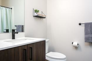 424 Center Street Northeast - Photo 1 of 1