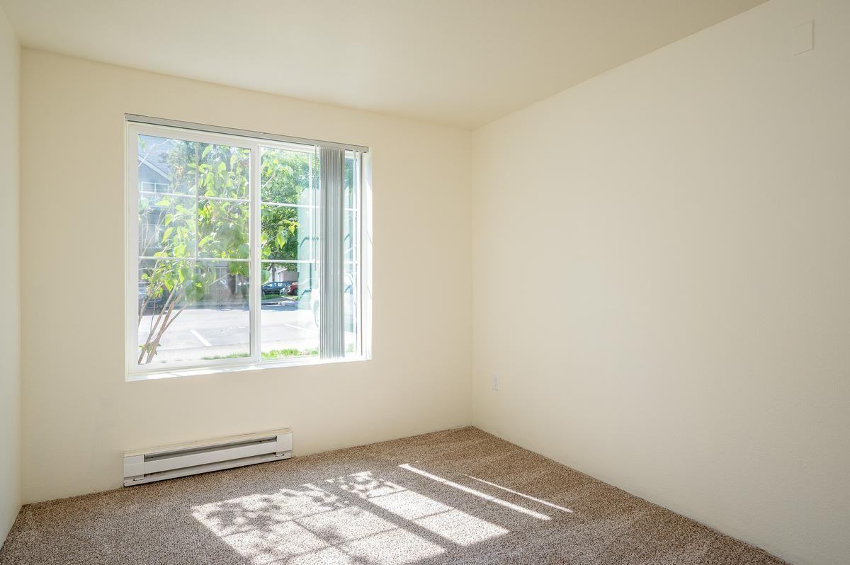11999 Sw Tualatin Rd