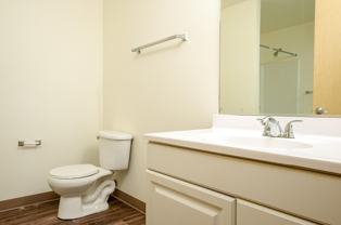 230 Se Edgeway Dr - Photo 1 of 1