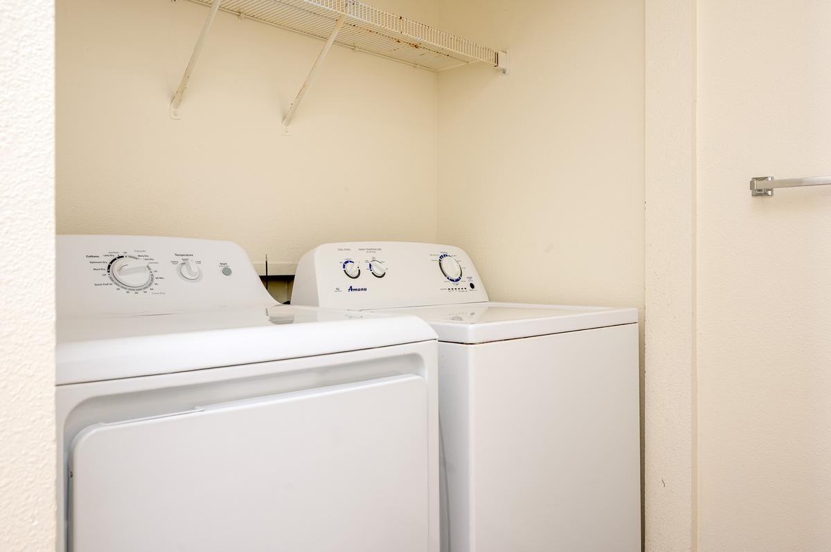 230 Se Edgeway Dr - Photo 4 of 24