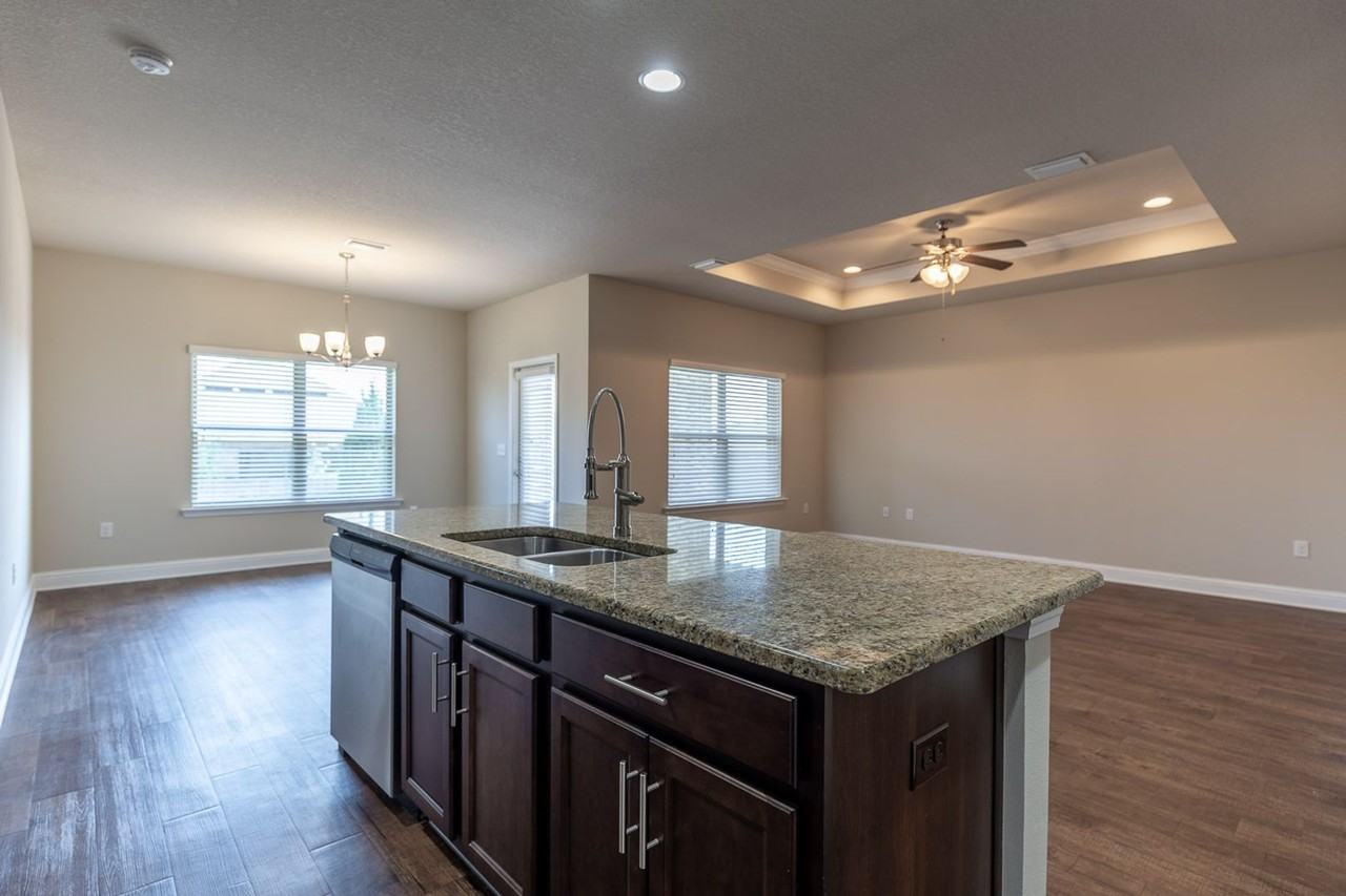 21742 Gullfoss St - Photo 6 of 18