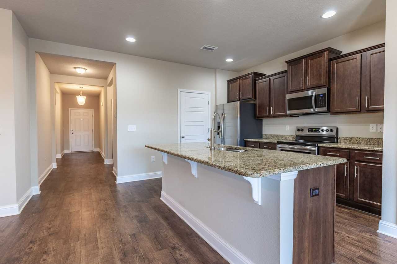 21742 Gullfoss St - Photo 7 of 18