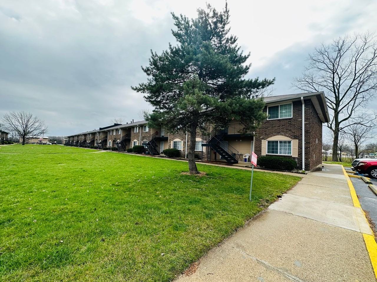 8931 Brigadier Dr - Photo 5 of 26