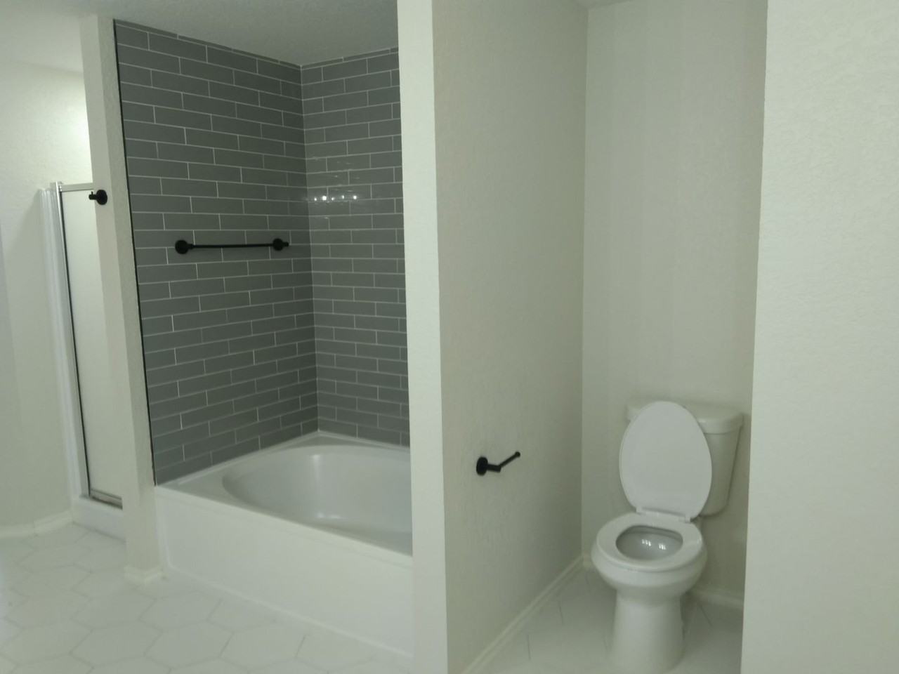 4435 Stetson Park - Photo 4 of 7