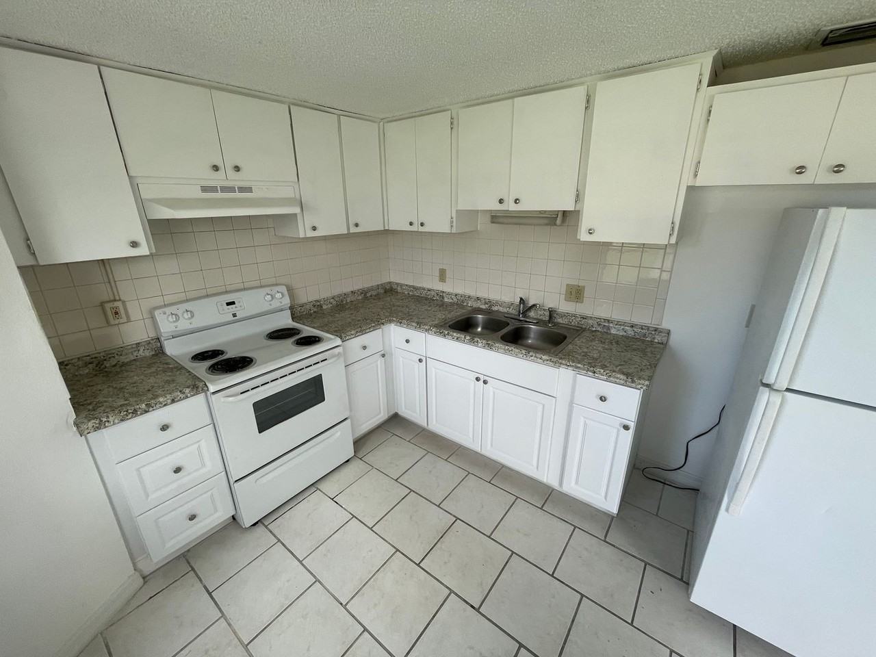 5321 Avery Road - Photo 4 of 13