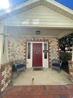 featured image of 517 Southwest 12th Street