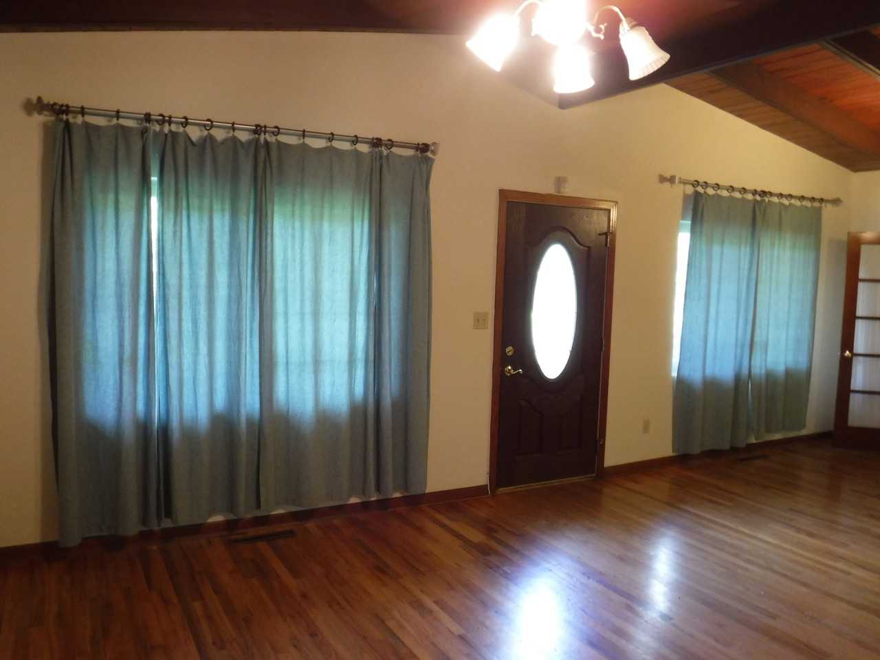 623 Voncile Ave - Photo 2 of 21