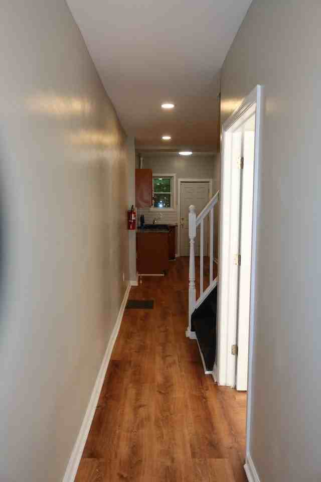 2213 S 10th St - Photo 2 of 18