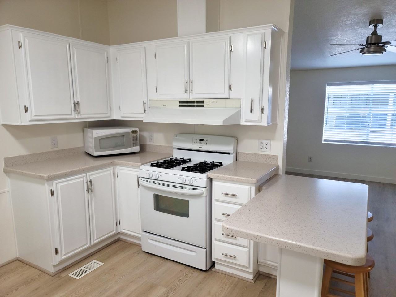 106 N 3950 W - Photo 3 of 10