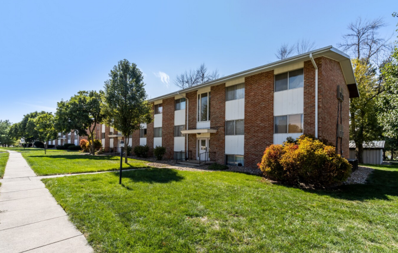 1009 Parkview Terrace, Boone - Photo 4 of 4