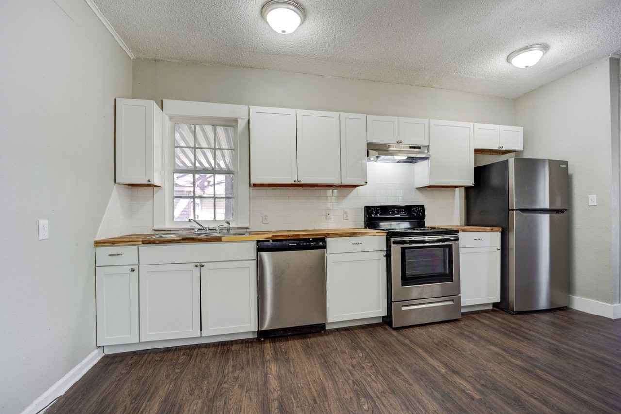 1108 N 40th St - Photo 2 of 19