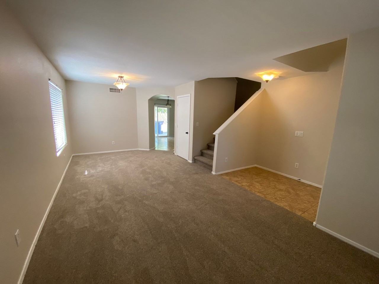 1700 E Loma Vista St - Photo 3 of 14
