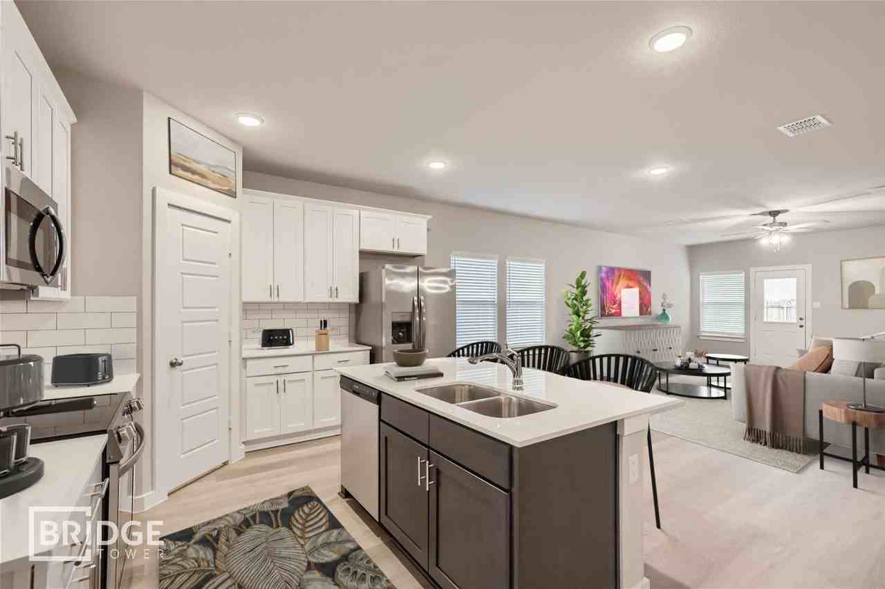 610 Rock Meadow Ln - Photo 4 of 12