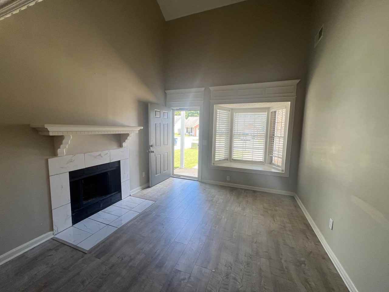 2708 Swallow Ln - Photo 5 of 39