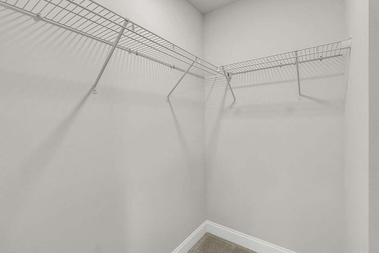 523 Green Fern Dr - Photo 2 of 40