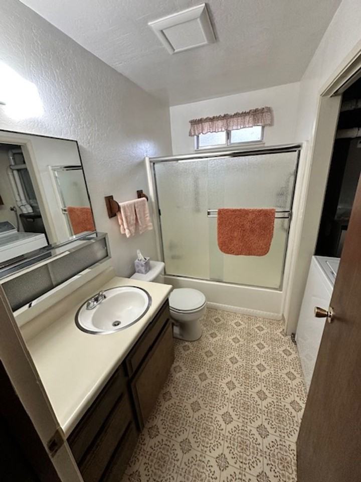 1912 Toppewetah St - Photo 7 of 11