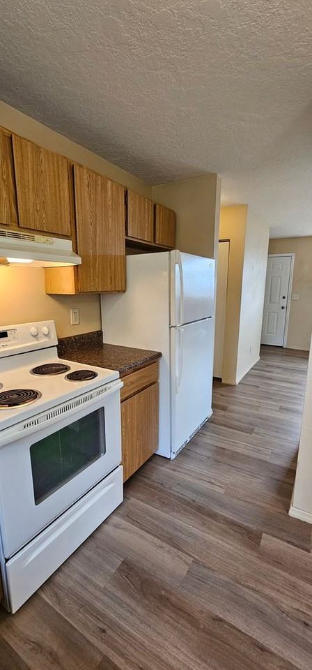 401 W Central Ave #A - Photo 7 of 25