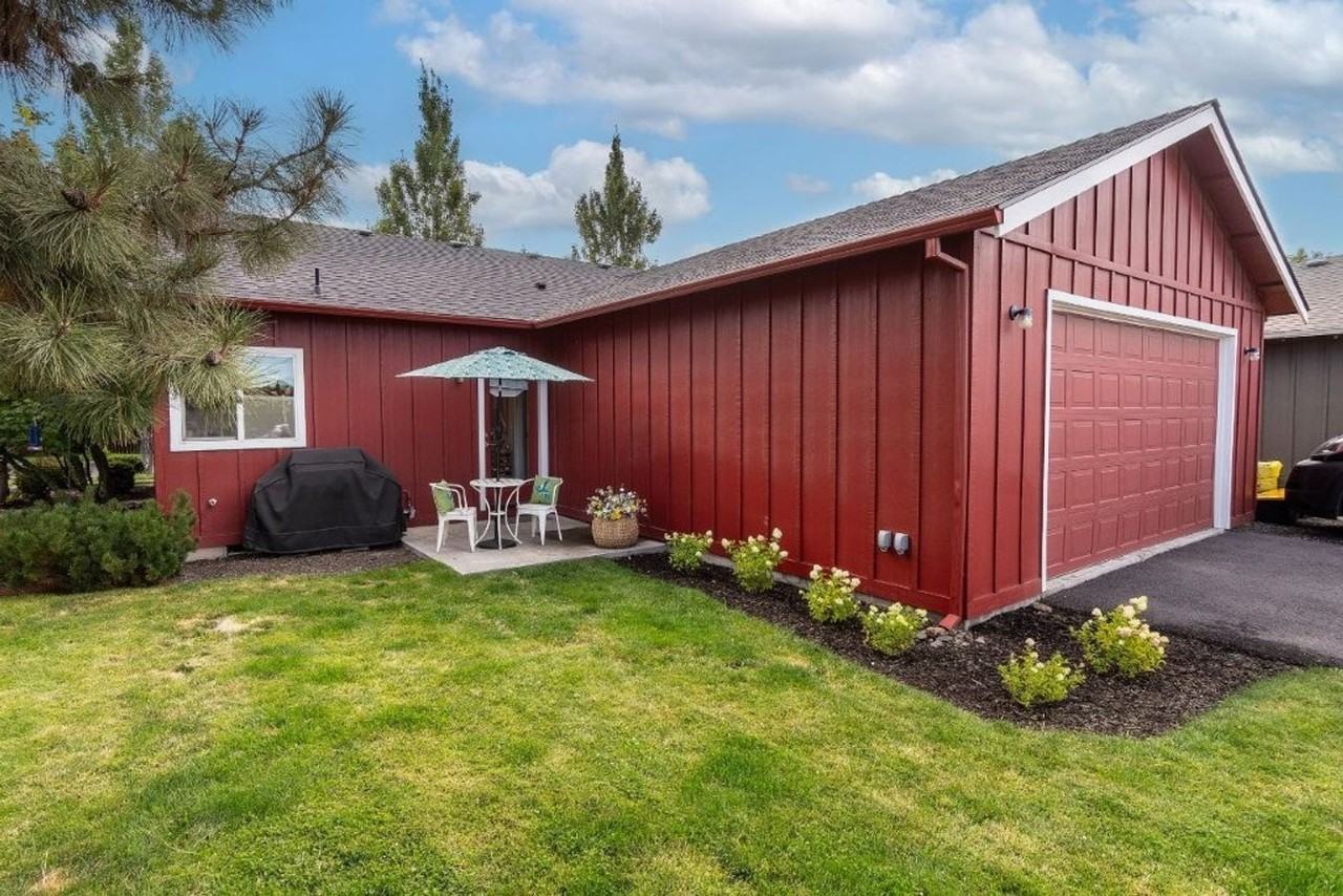 61211 Fairfield Dr - Photo 4 of 14