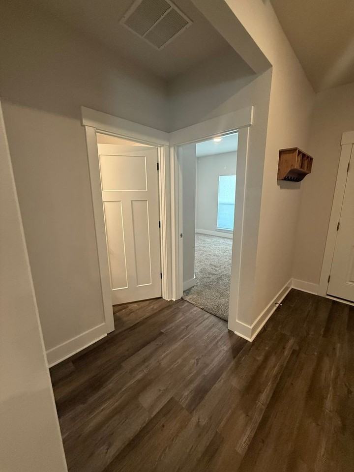 734 Quintana St - Photo 3 of 29