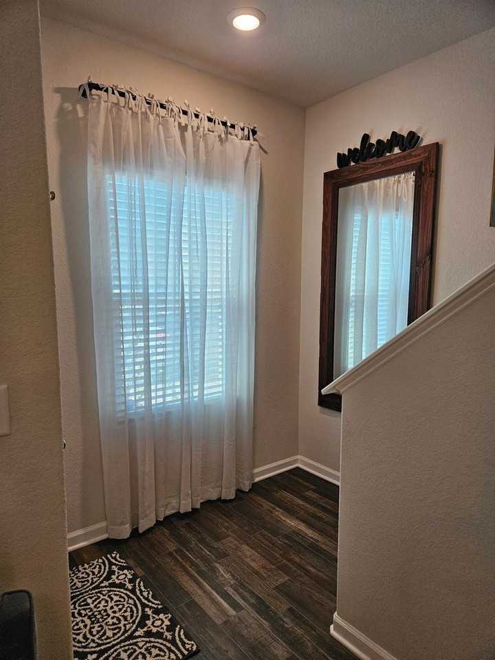 202 Chandler Ct - Photo 3 of 16