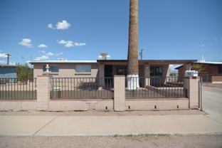 518 W Santa Paula St - Photo 1 of 1