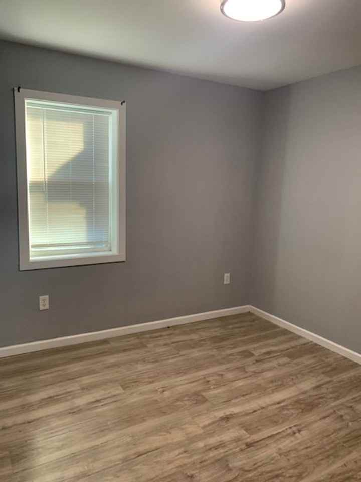 189 North St #B - Photo 5 of 6